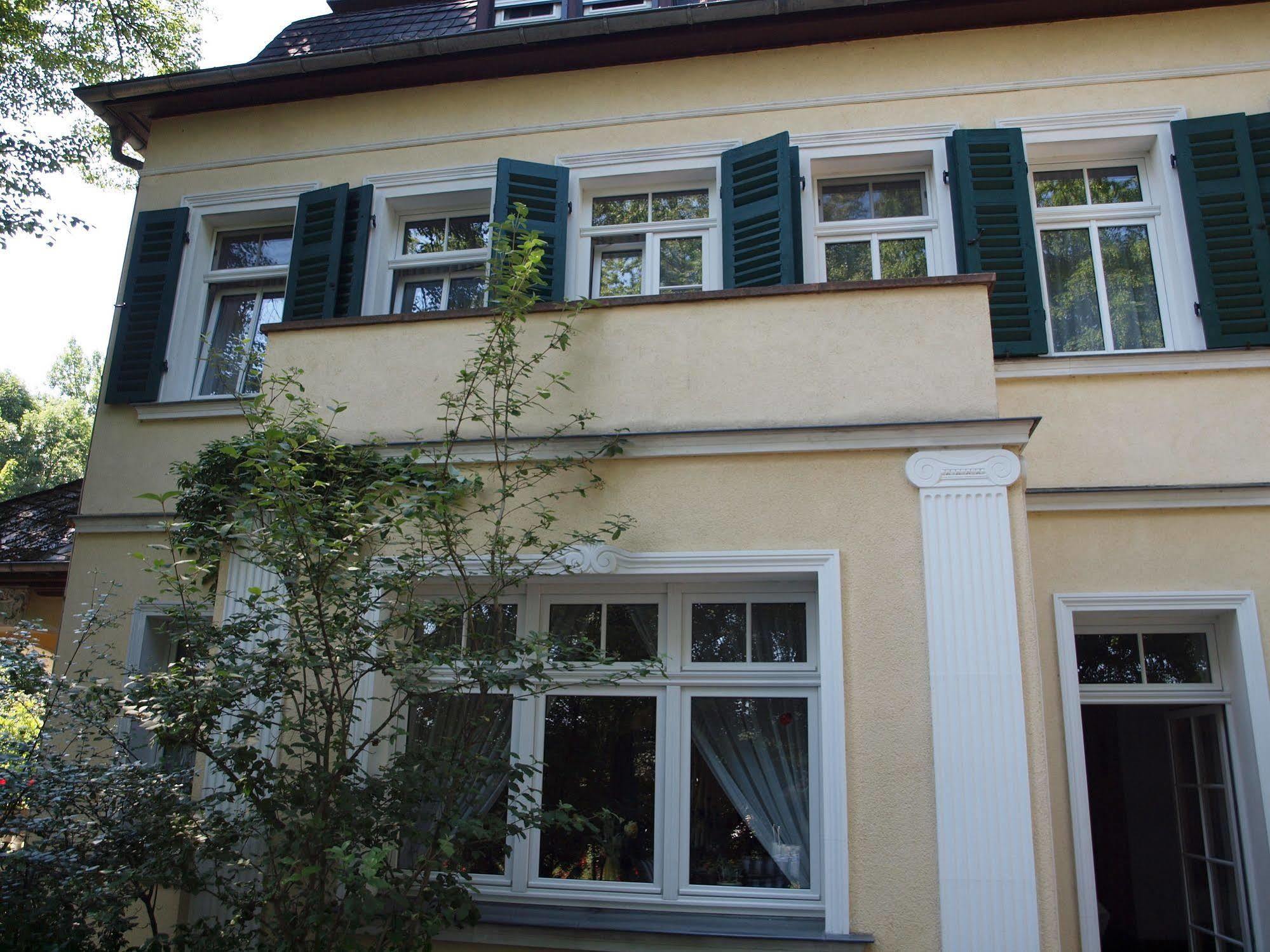 Hotel & Restaurant Bellevue Schmoelln Exterior photo